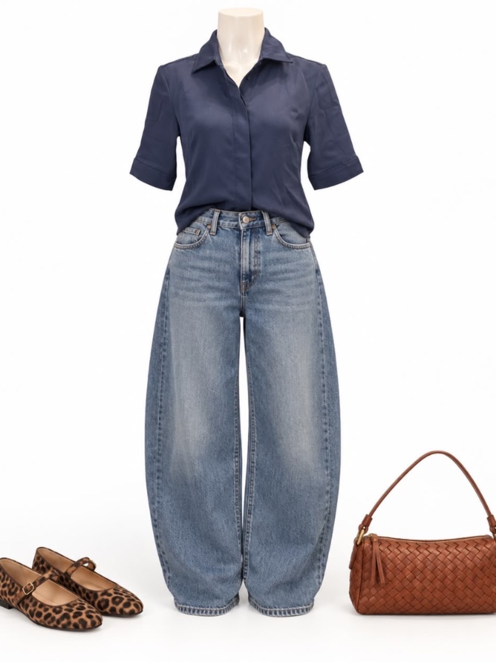 Babaton Aritzia Navy Short Sleeve Button Down Blouse 2XS